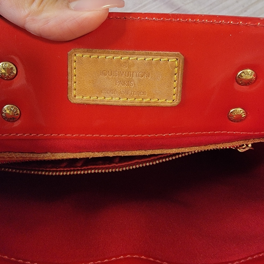 LOUIS VUITTON Monogram Vernis Reade MM Hand Bag Red Rouge LV Auth With Dust Bag - Picture 8 of 12